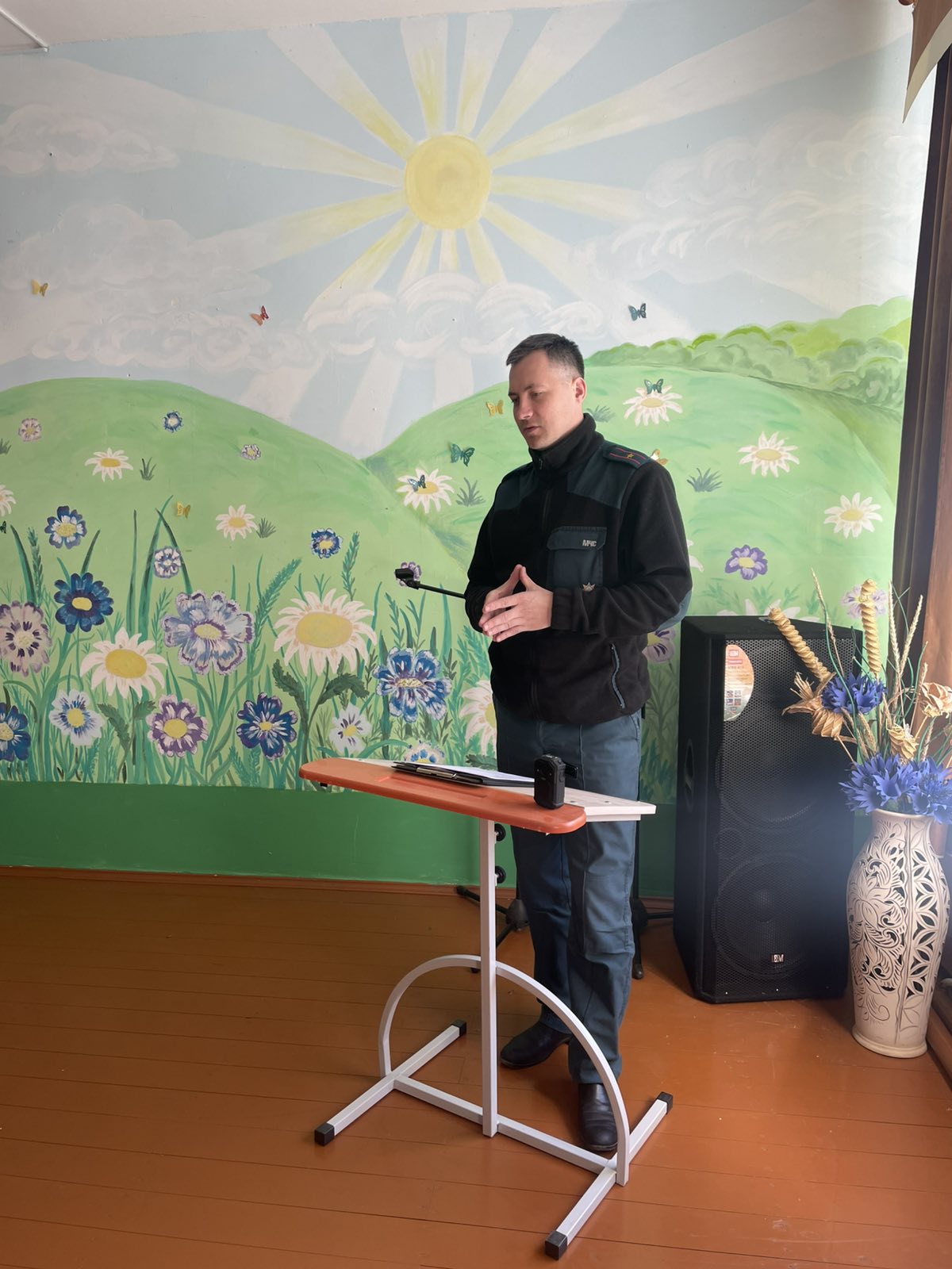 Встреча_со_старшим_инженером_Глубокского_РОЧС_30.04.2025.jpg
