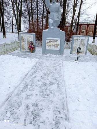 Памятник_2.jpg